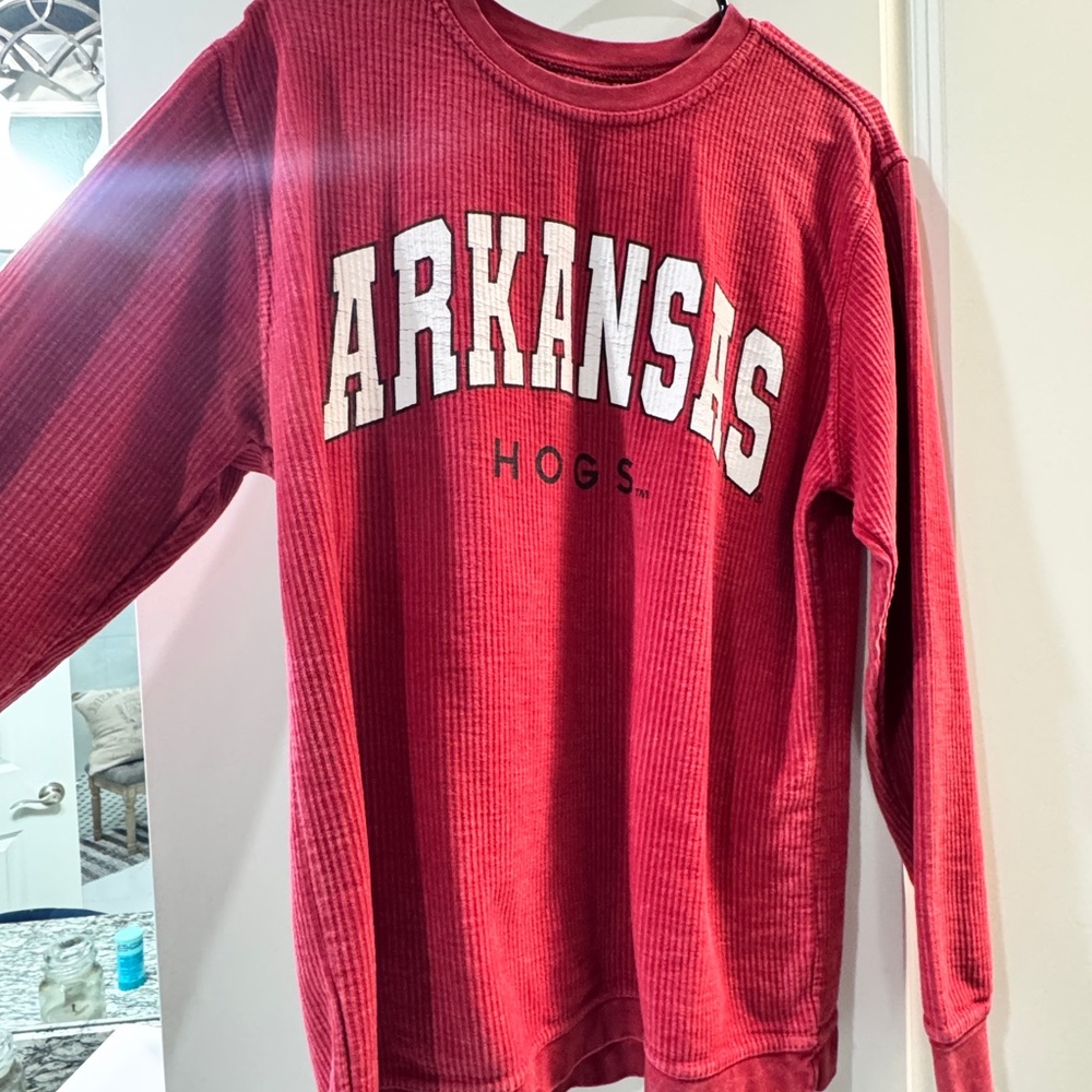 Red Arkansas Hogs corded crew neck, size small, worn once